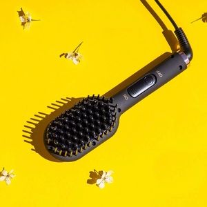 polished perfection mini straightening brush